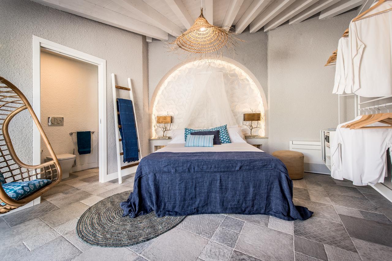 Boutique Hotel Capo Blu ซานตา มาร์เกรีตา ดิ ปูลา ภายนอก รูปภาพ
