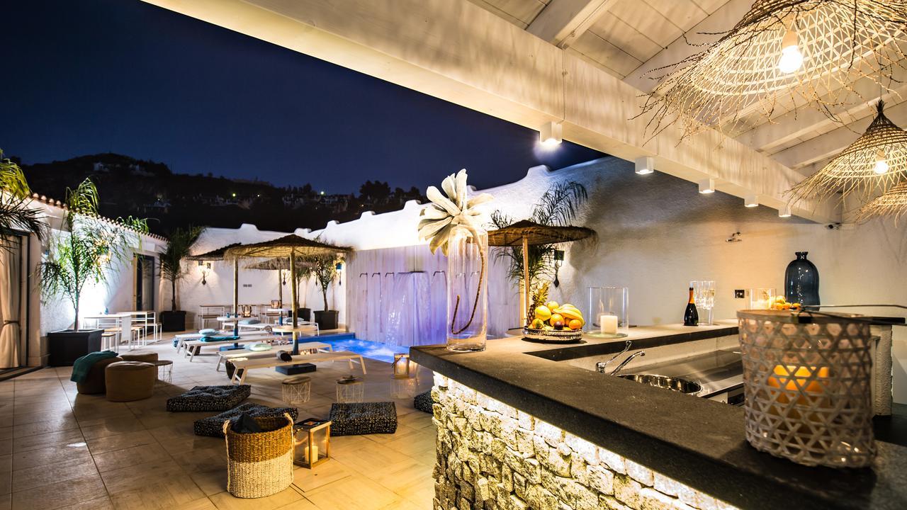 Boutique Hotel Capo Blu ซานตา มาร์เกรีตา ดิ ปูลา ภายนอก รูปภาพ