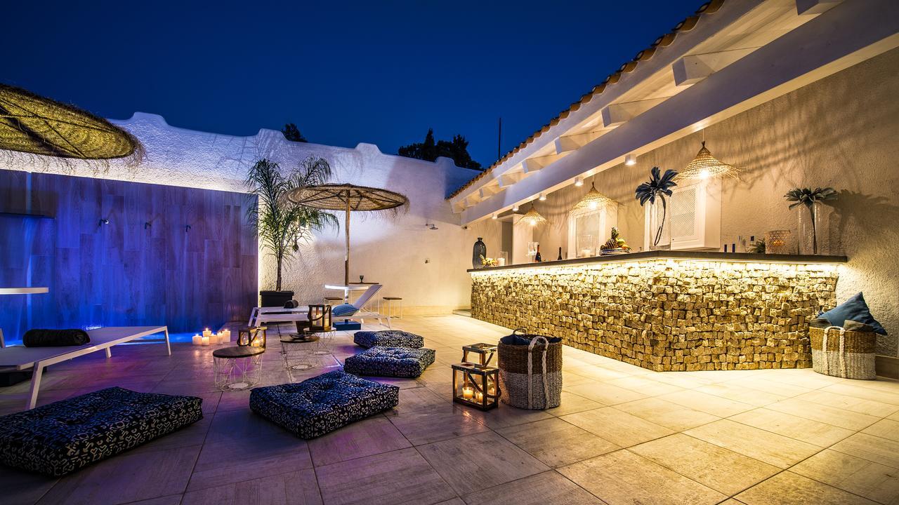 Boutique Hotel Capo Blu ซานตา มาร์เกรีตา ดิ ปูลา ภายนอก รูปภาพ